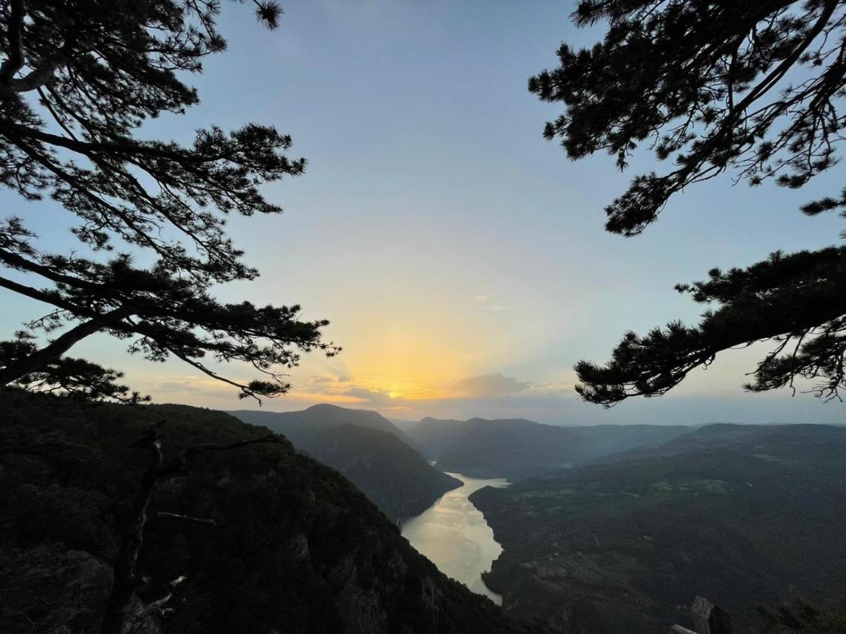 Tilia Cottage Banjska Stena Mitrovac Kültér fotó